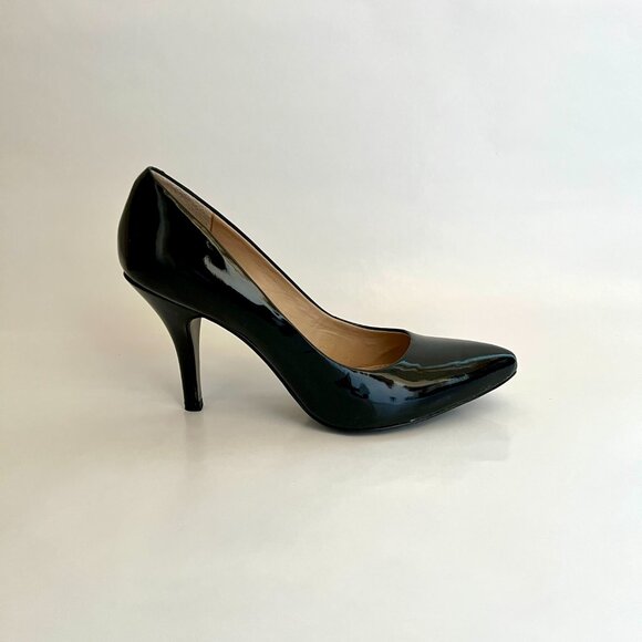 Arturo Chiang Avia Pumps - Black Smooth Patent - Picture 6 of 9